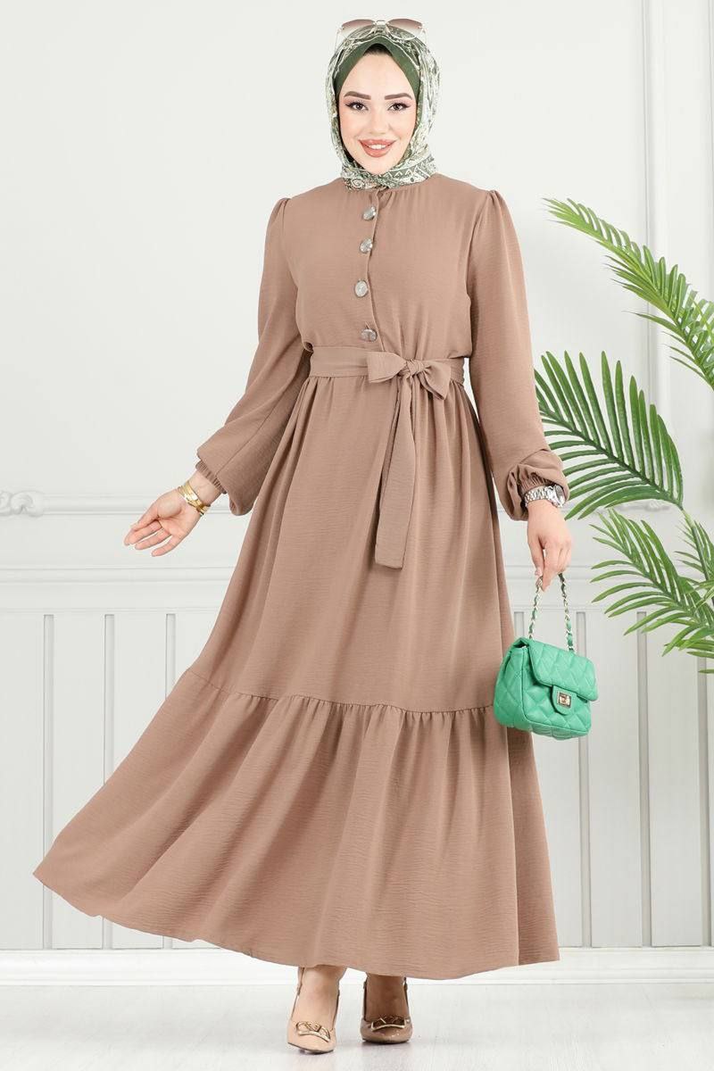 Robe Longue Élégante pour Femme Voilée – Style Moderne avec Ceinture
